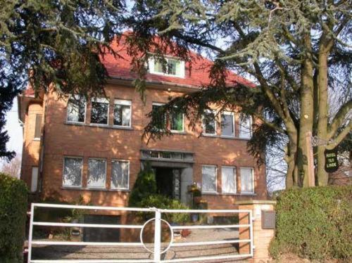 Hotel - B&B Elementum Kortrijk Ngoại thất bức ảnh