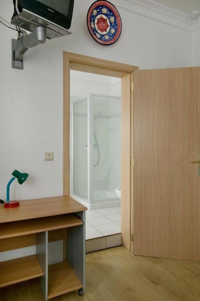 Hotel - B&B Elementum Kortrijk Ngoại thất bức ảnh
